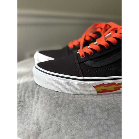 VANS X Old Skool Flame Cut Out Custom Rare 10.5 flames. Halloween. Sk8 shoes main image 8